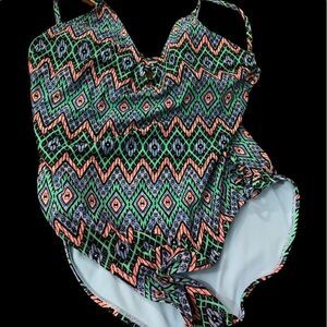 Super cute NO BOUNDARIES CUTE WOMEN Women’s one piece swimsuit, XL 15-17